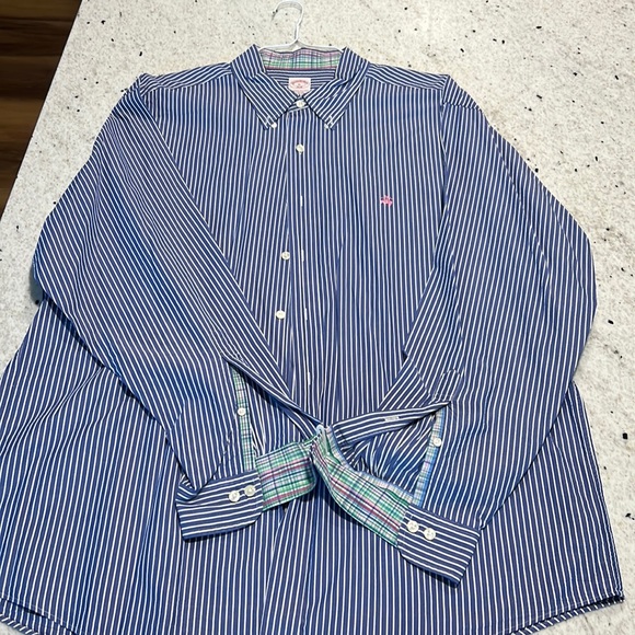 Mens Brooks Brothers seersucker shirt - Picture 1 of 5